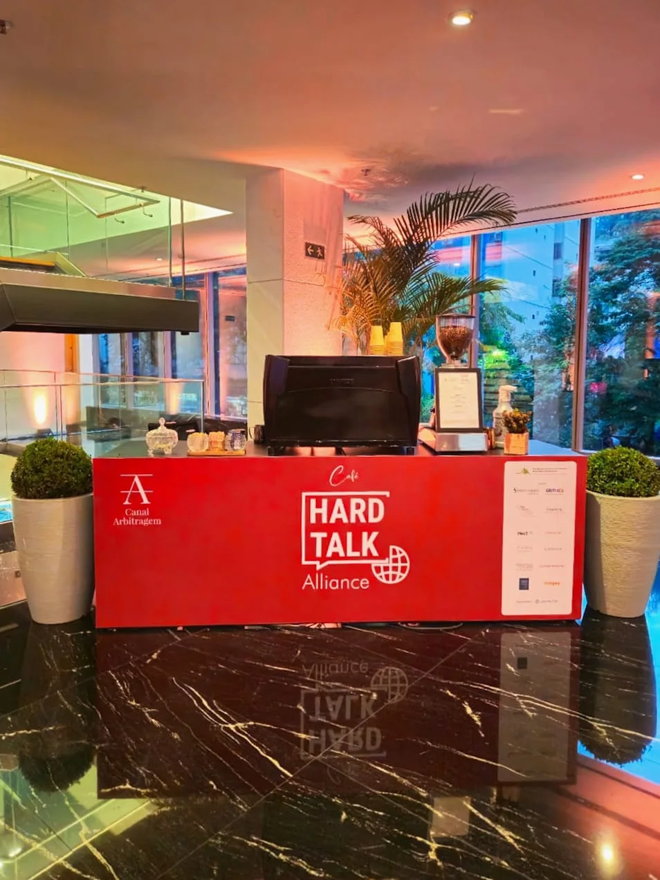 Projeto Hard Talk Alliance realizado pela Delicious Drinks
